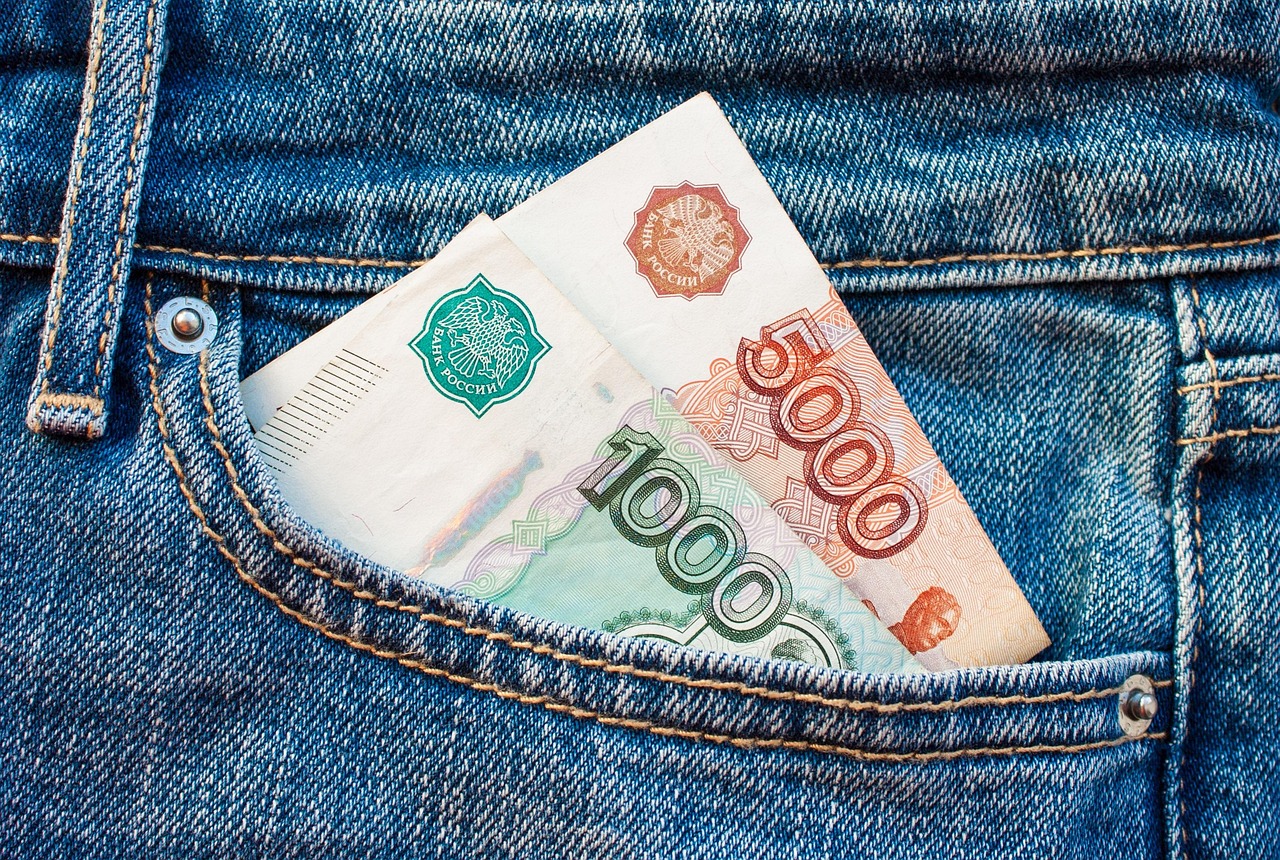 看護師がクリニックの理事として年収1000万を目指すには？
