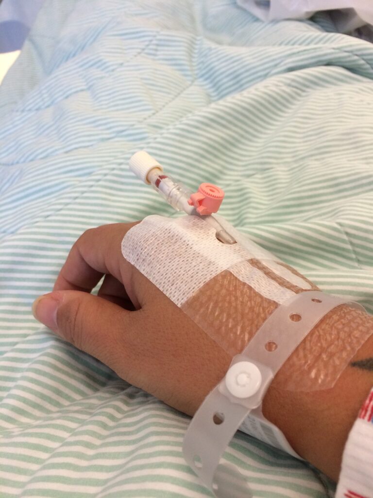 看護師と産業保健師の年収相場について知っておくべきことは？