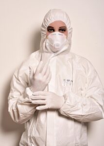 美容外科で働く看護師の給料はいくら？