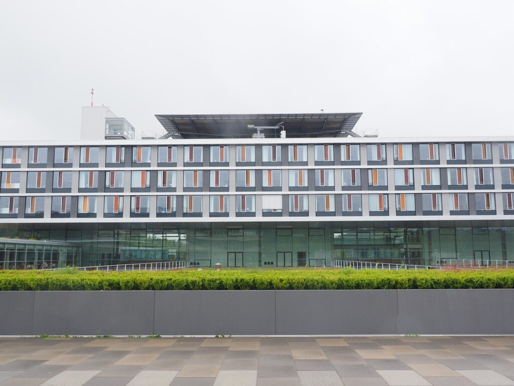 病院からクリニックへの転院はどのように進めればいいの？