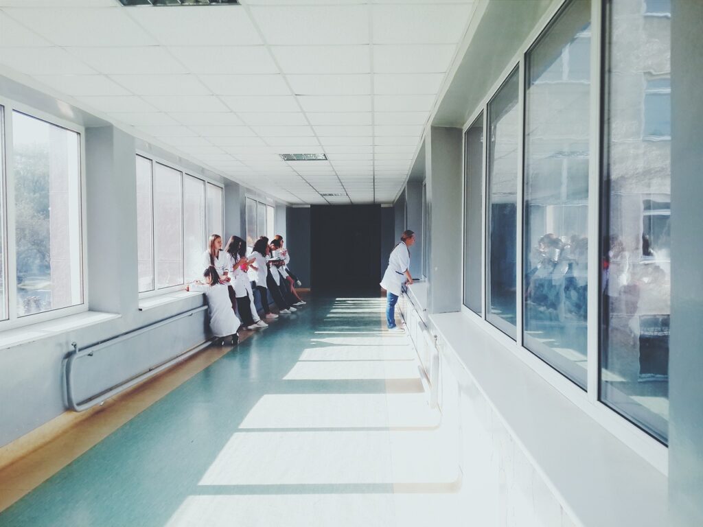 看護師転職に役立つ求人ガイドとは？